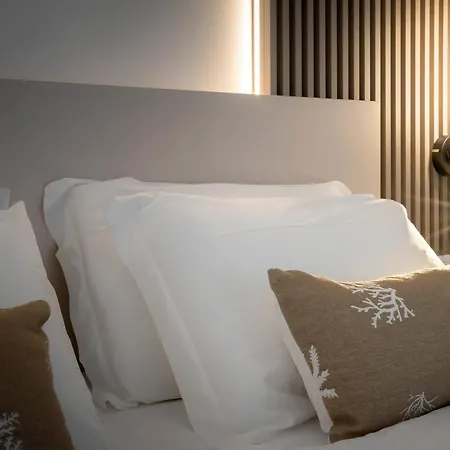 Otel Delfino